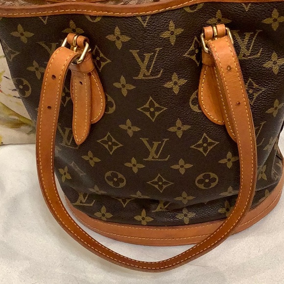 Louis Vuitton small bucket bag - Picture 8 of 10